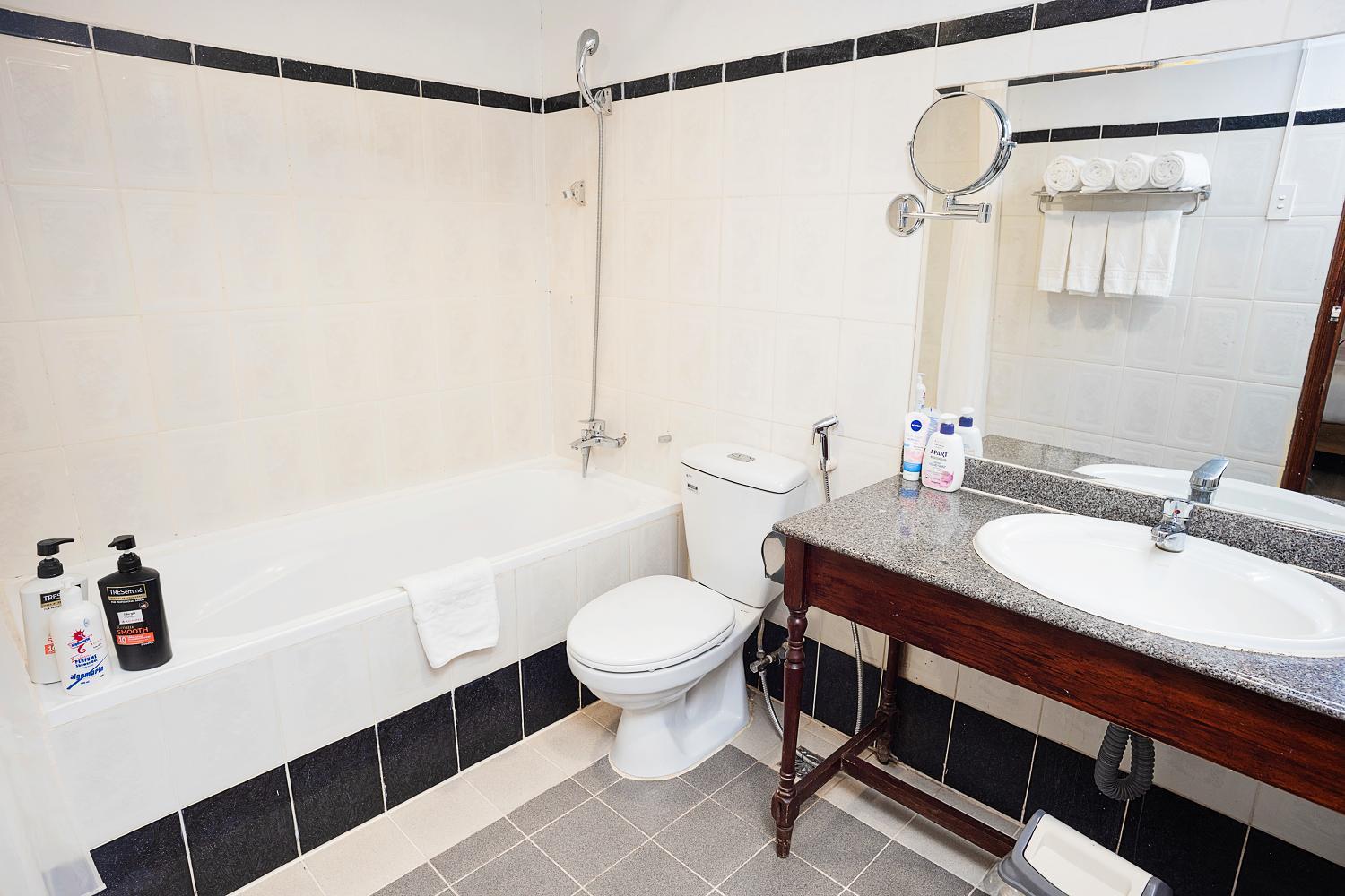 Hotel A25 - 251 Ba Trung Hcm Ho Chi Minh City